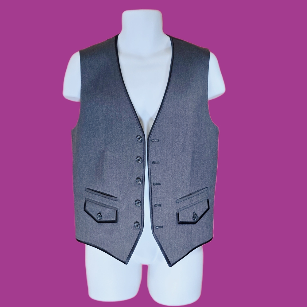 Express Slim-Fit Button-Up Vest